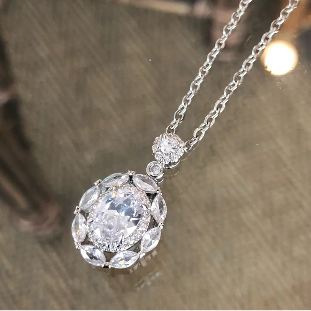 New Silver Diamond Cubic Zirconia Pendant Necklace - Picture 3 of 4
